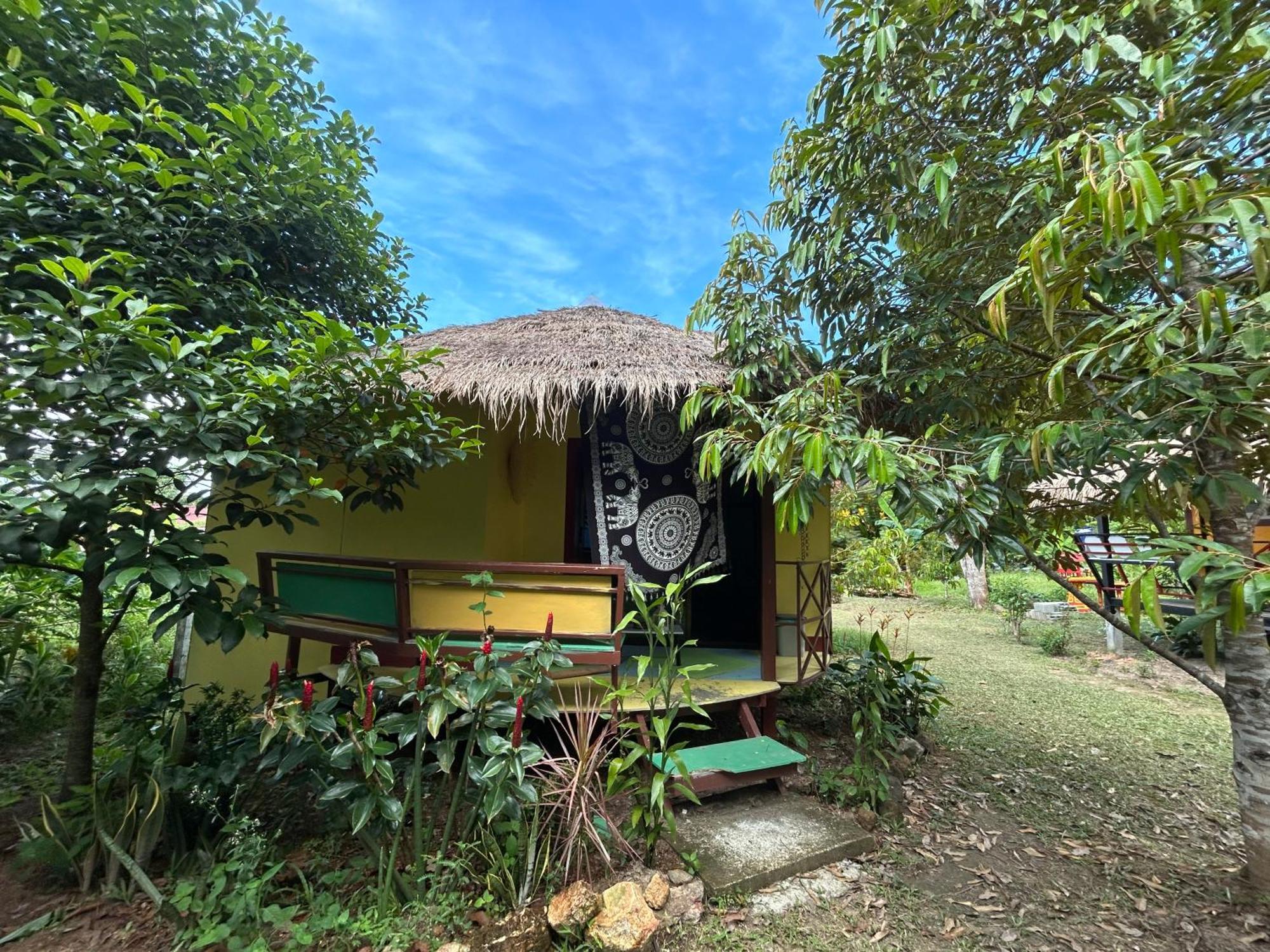 Hippy Hut Ко-Чанг Екстер'єр фото