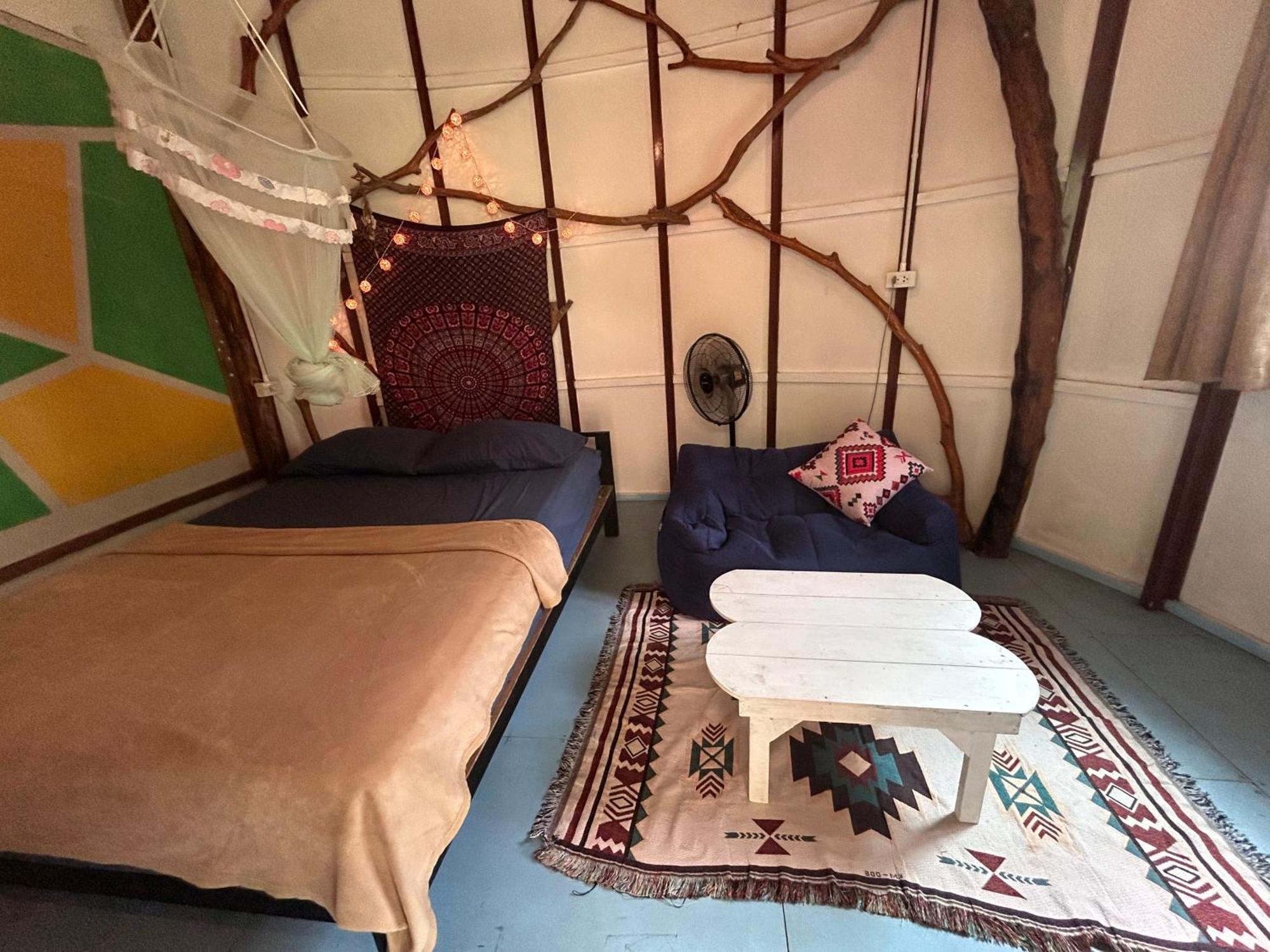 Hippy Hut Ко-Чанг Екстер'єр фото