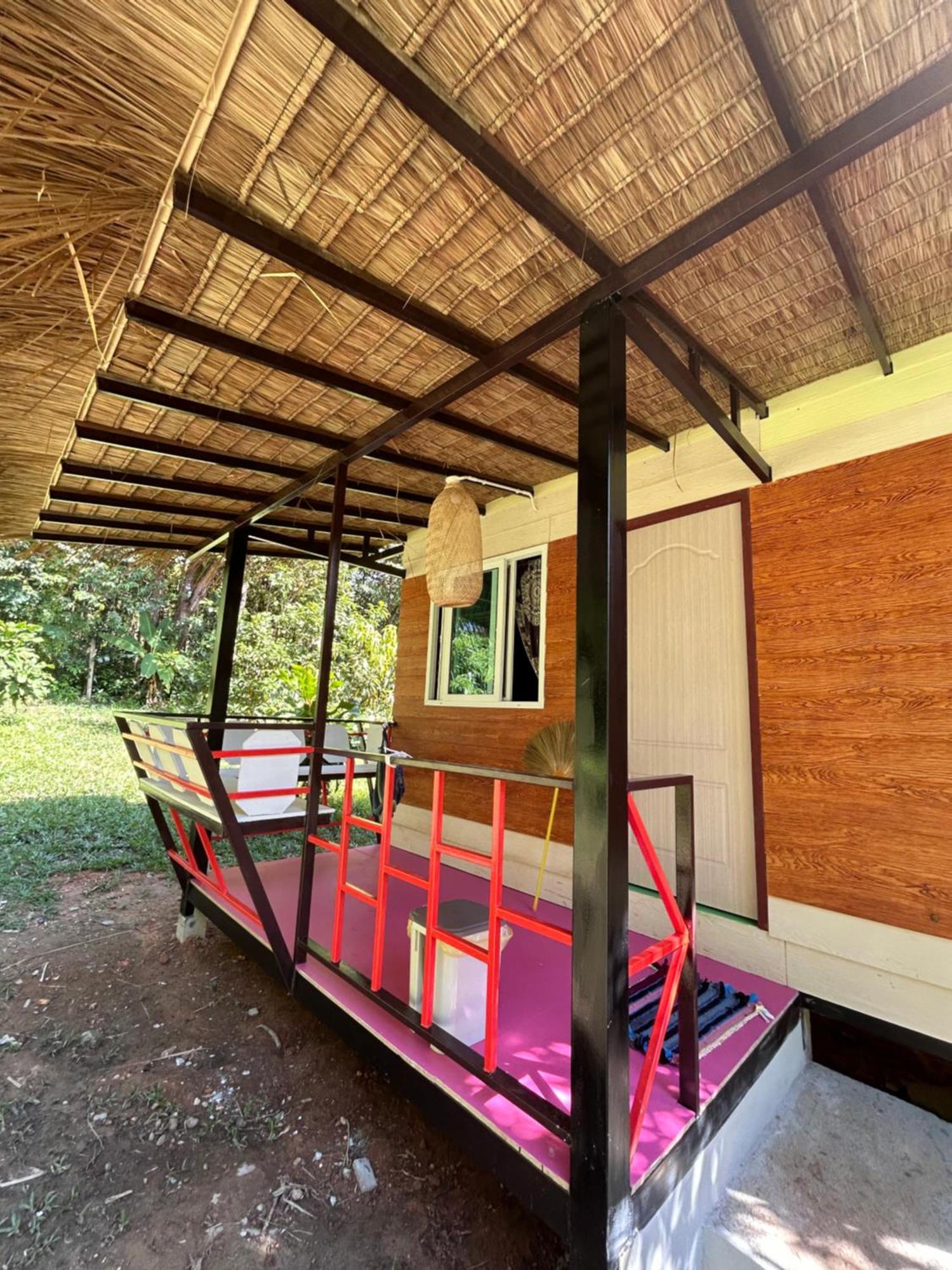 Hippy Hut Ко-Чанг Екстер'єр фото