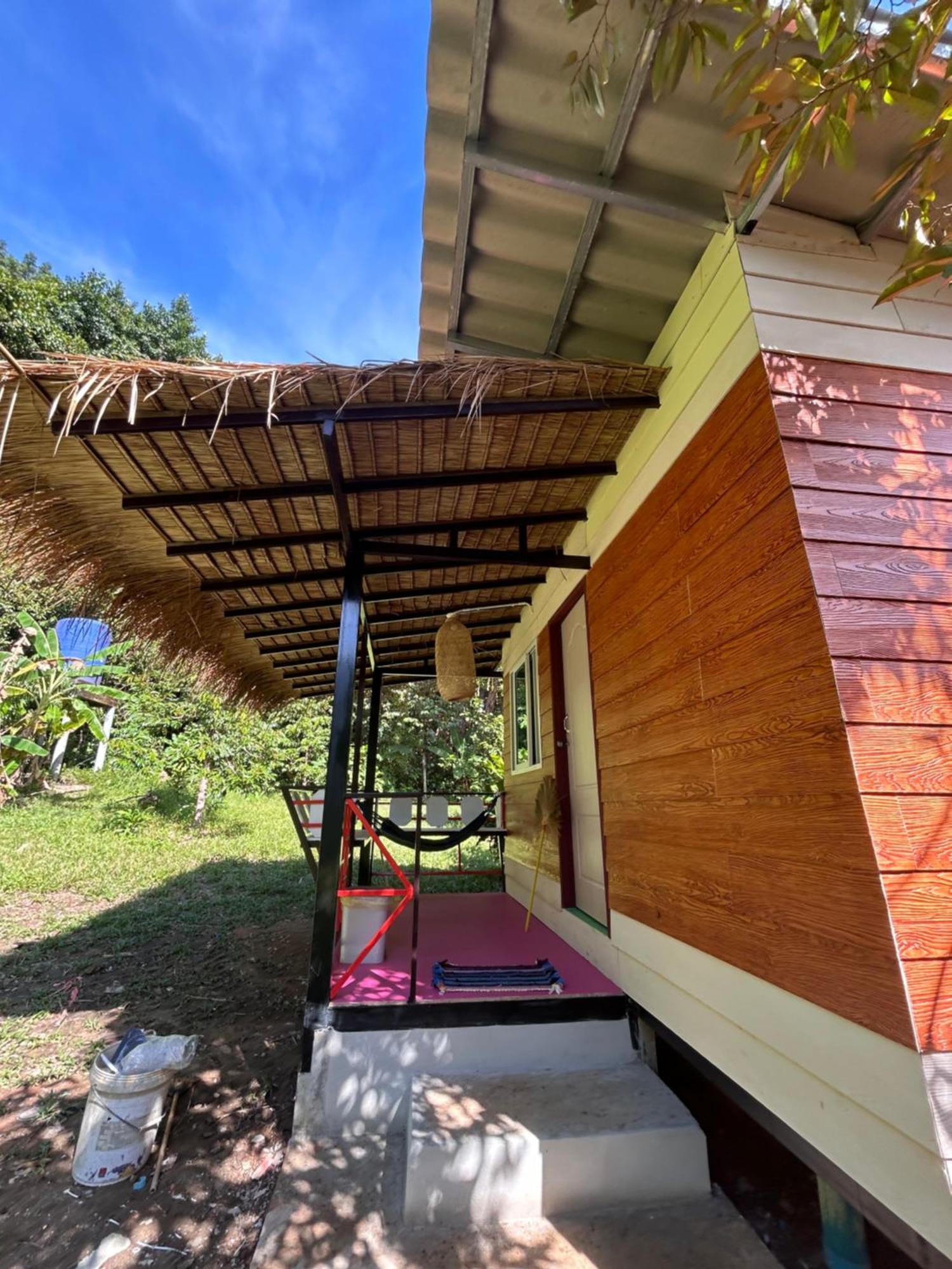 Hippy Hut Ко-Чанг Екстер'єр фото